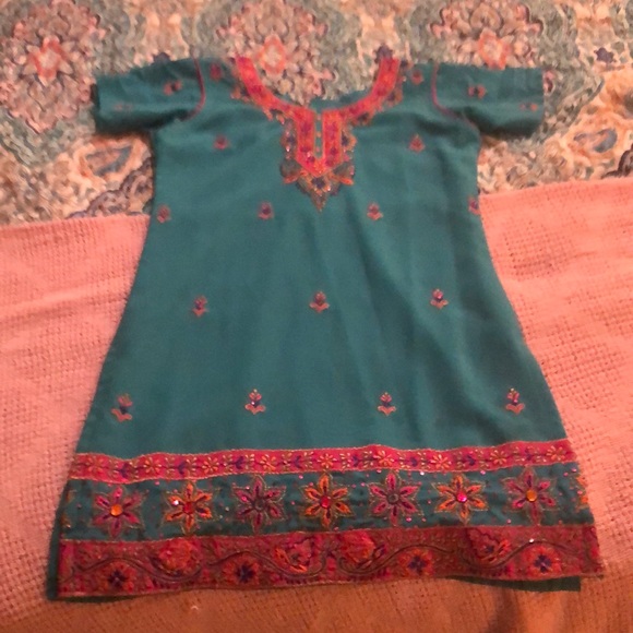 Colorful Dress - Picture 1 of 1